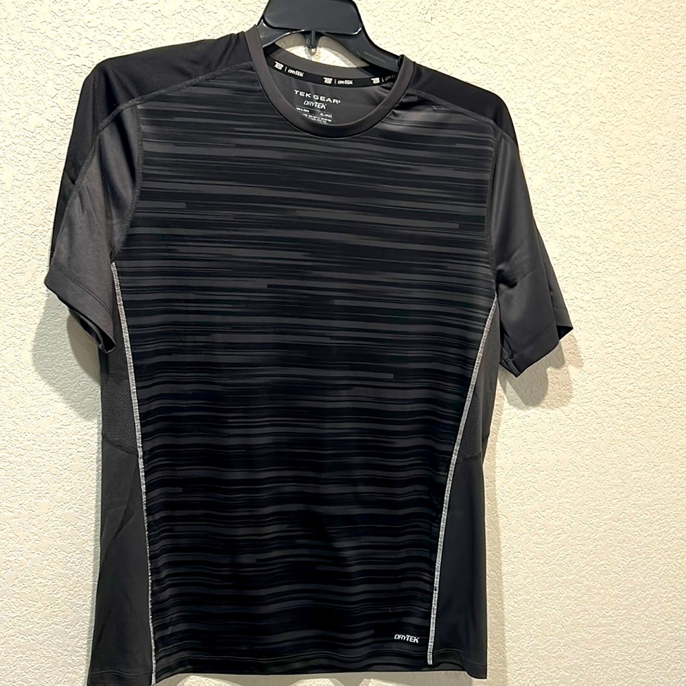 TEK Gear athletic T-shirt Dry Tek